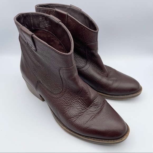 Kenneth Cole Hot Step Western Ankle Boots Leather Reaction Cocoa Women's Size 9 - Picture 1 of 12